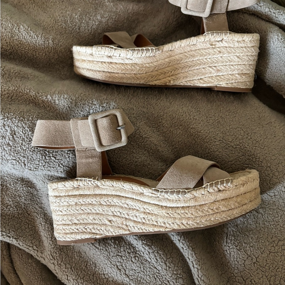 Lucky Brand Beige Espadrille Platform Sandals